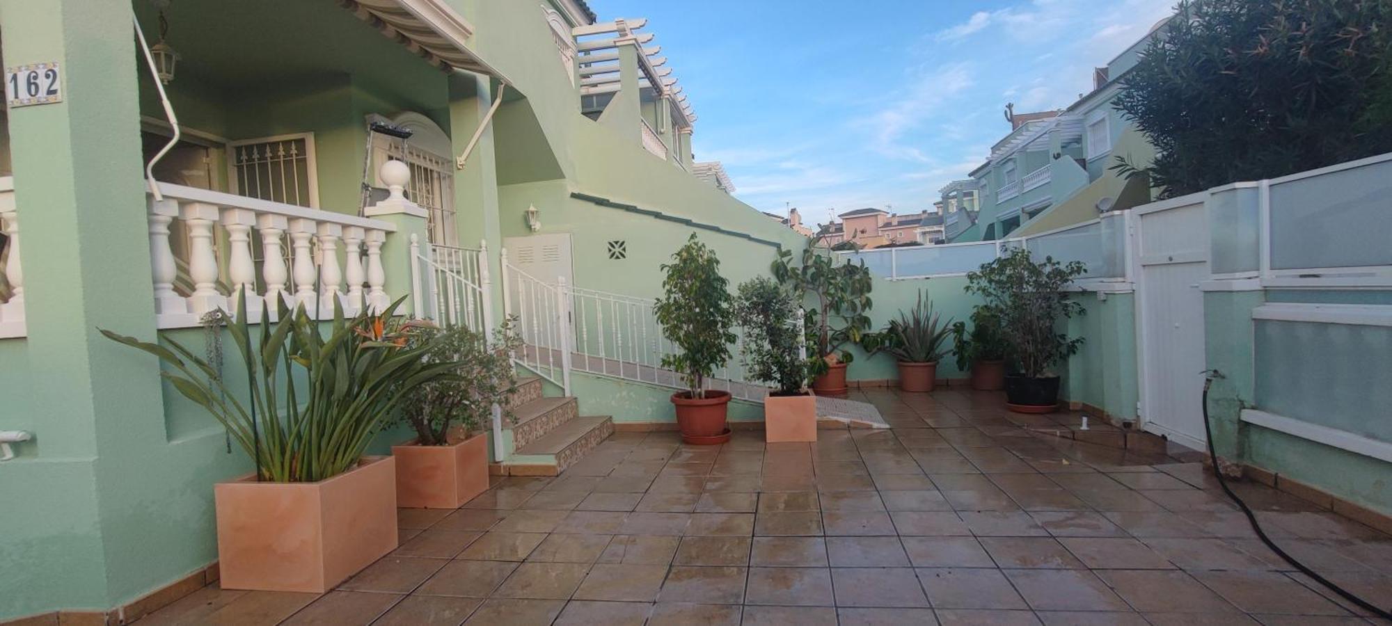 Bungalow Adaptado, Terraza Muy Grande Y Soleada. กราน อาลากันต์ ภายนอก รูปภาพ