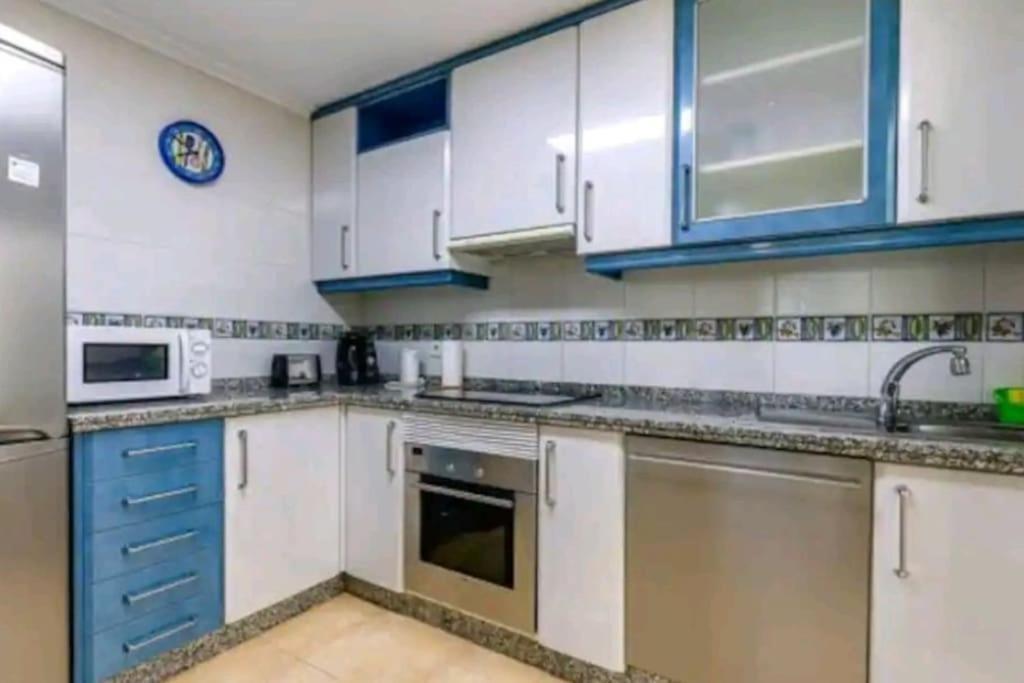 Bungalow Adaptado, Terraza Muy Grande Y Soleada. กราน อาลากันต์ ภายนอก รูปภาพ
