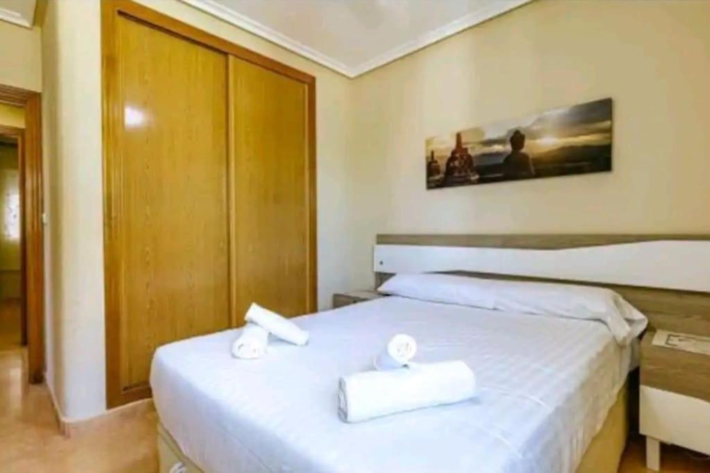 Bungalow Adaptado, Terraza Muy Grande Y Soleada. กราน อาลากันต์ ภายนอก รูปภาพ