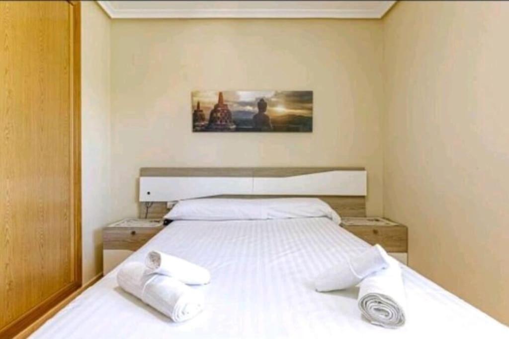 Bungalow Adaptado, Terraza Muy Grande Y Soleada. กราน อาลากันต์ ภายนอก รูปภาพ