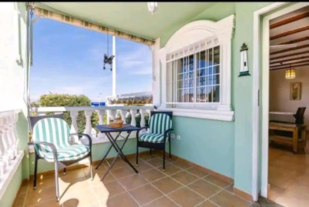 Bungalow Adaptado, Terraza Muy Grande Y Soleada. กราน อาลากันต์ ภายนอก รูปภาพ
